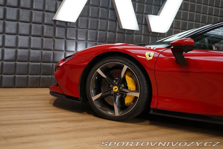 Ferrari SF90 Rosso 70 Anni ADAS Carbon 2022
