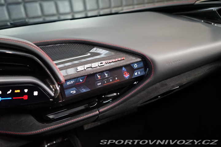 Ferrari SF90 Rosso 70 Anni ADAS Carbon 2022