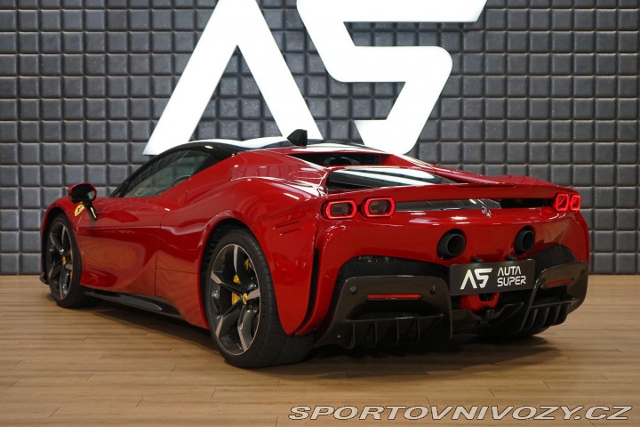 Ferrari SF90 Rosso 70 Anni ADAS Carbon 2022