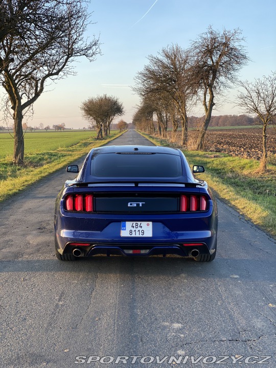 Ford Mustang GT 2015