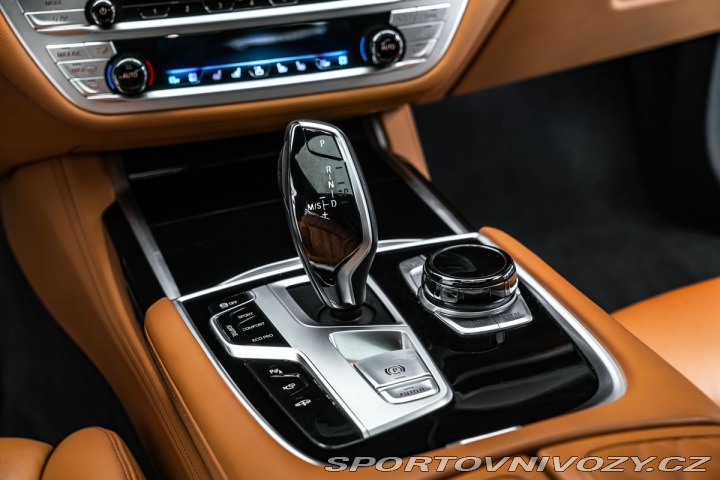 BMW 7 750i xD M-Paket Laser Mas 2019