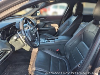Jaguar XE 2,0 20d 180k R-SPORT AUTO 2015