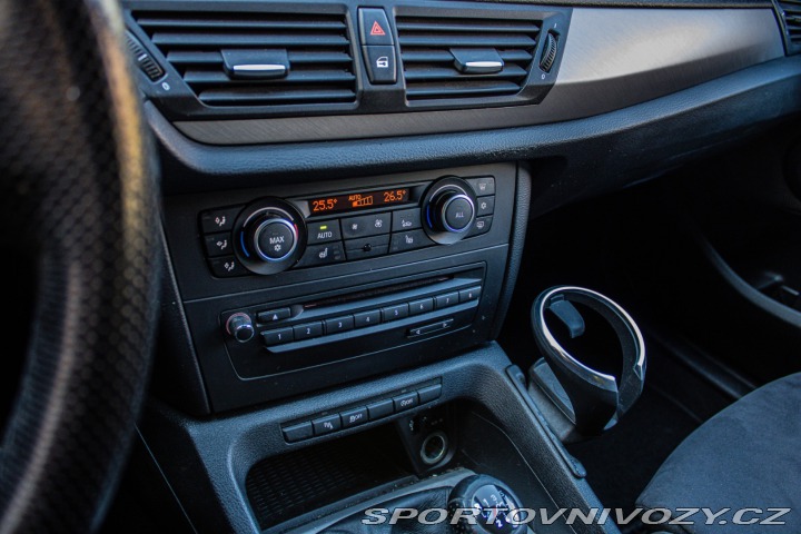 BMW X1 sDrive 20d 2011