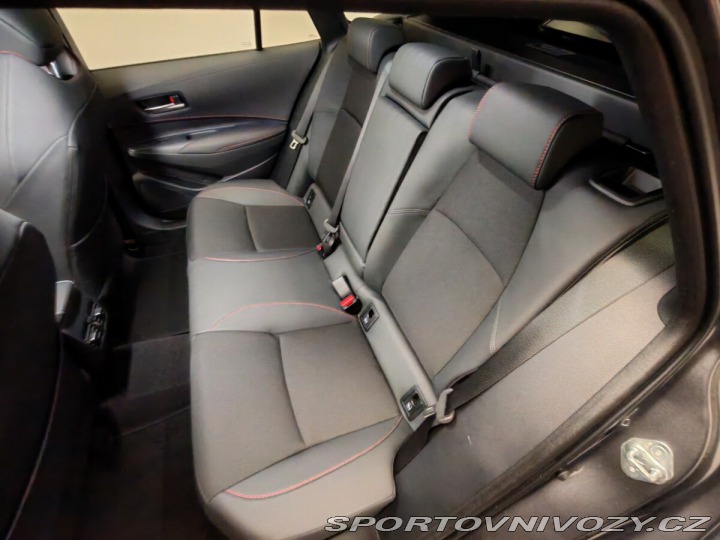 Toyota Corolla 2,0 Hybrid CVT GR SPORT D 2024