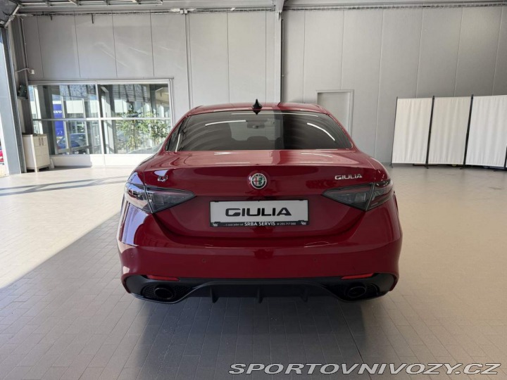 Alfa Romeo Giulia Veloce 2.0 Turbo 280k AT8 2025