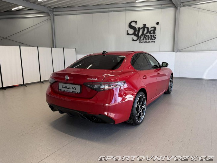 Alfa Romeo Giulia Veloce 2.0 Turbo 280k AT8 2025