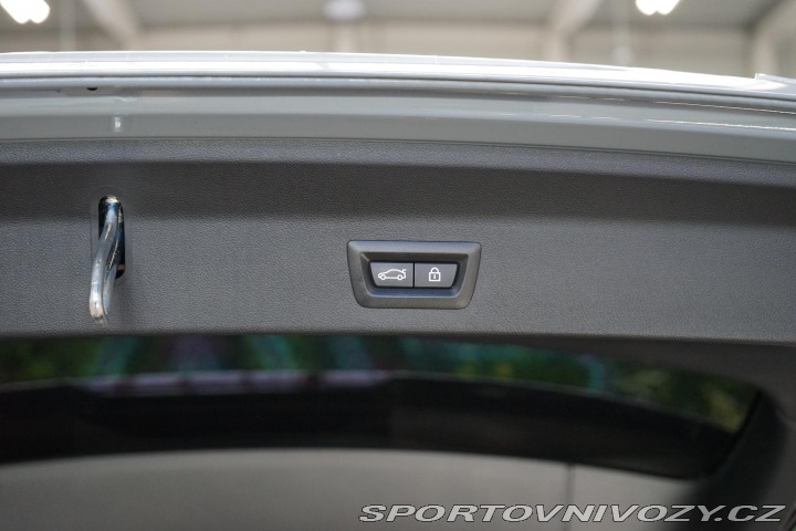 BMW X3 M40d 250kW Laser Pano HUD 2022
