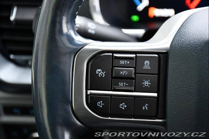 Ford Ostatní modely F-150 LIMITED 3,5L V6 POWERBOOS 2021