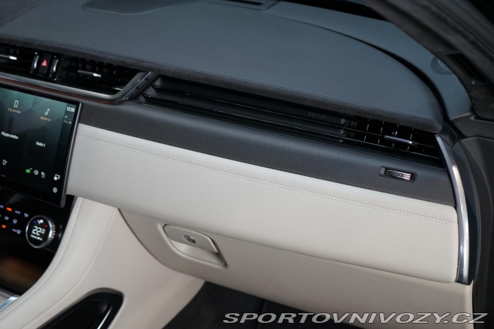 Jaguar F-Pace SVR 5.0 V8 Sport-Seats Zá 2022