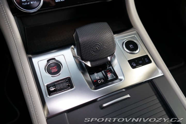 Jaguar F-Pace SVR 5.0 V8 Sport-Seats Zá 2022