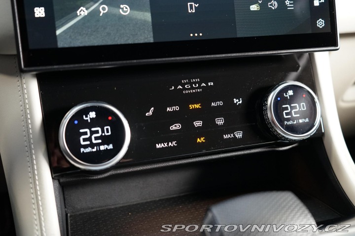 Jaguar F-Pace SVR 5.0 V8 Sport-Seats Zá 2022