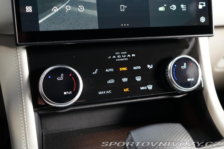 Jaguar F-Pace SVR 5.0 V8 Sport-Seats Zá 2022