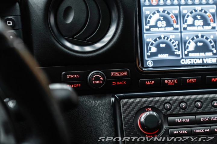 Nissan GT-R Black Edition 2012