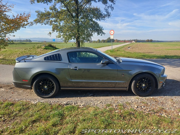 Ford Mustang Osobní AD M1 2014