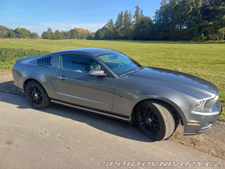 Ford Mustang Osobní AD M1 2014