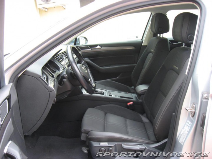 Volkswagen Ostatní modely Passat 2,0 TDI 190PS Alltrack D 2018