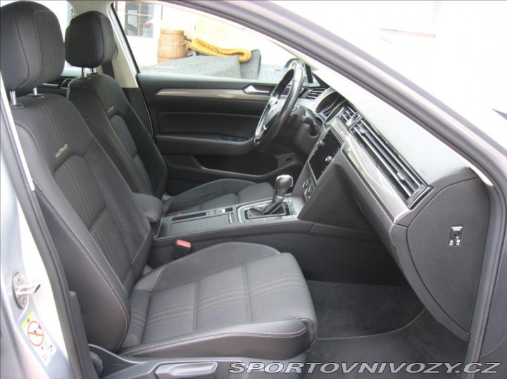 Volkswagen Ostatní modely Passat 2,0 TDI 190PS Alltrack D 2018