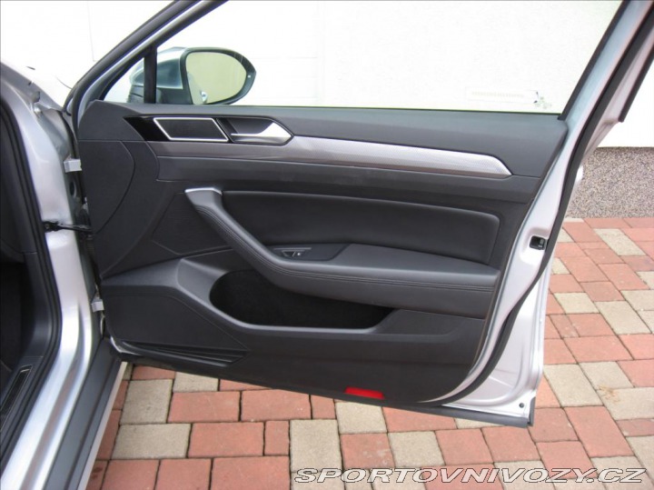Volkswagen Ostatní modely Passat 2,0 TDI 190PS Alltrack D 2018