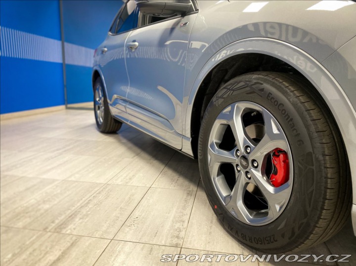 Ford Ostatní modely Kuga 2.5 Duratec HEV ST- Line 2025