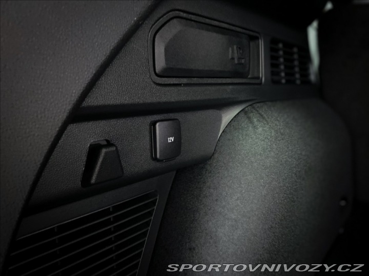 Ford Ostatní modely Kuga 2.5 Duratec HEV  ST- Line 2025