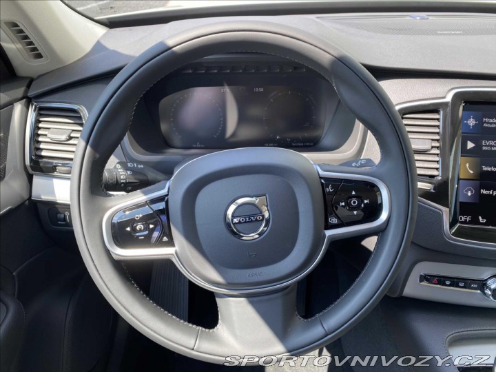 Volvo Ostatní modely XC90 2,0 B5 AWD Momentum Pro 6 2020