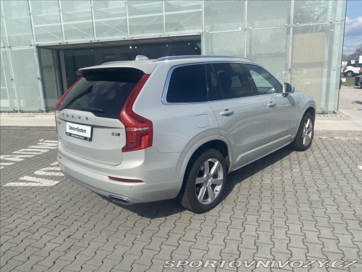 Volvo Ostatní modely XC90 2,0 B5 AWD Momentum Pro 6 2020