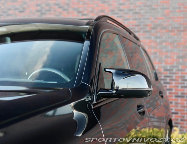 BMW X7 M60i xDrive *SkyLounge*Ť 2023