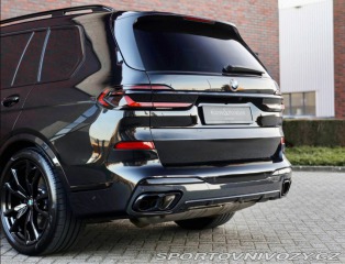 BMW X7 M60i xDrive *SkyLounge*Ť 2023