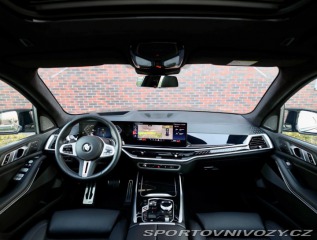 BMW X7 M60i xDrive *SkyLounge*Ť 2023