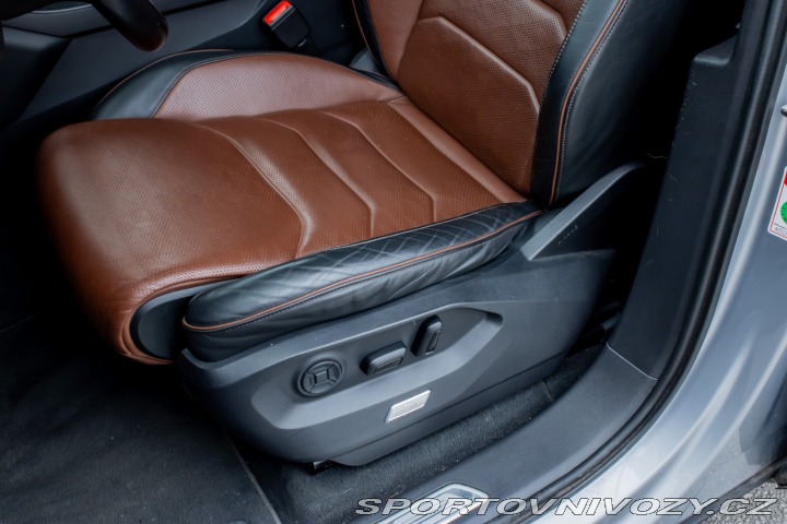 Volkswagen Ostatní modely Touareg 3.0 V6 TDI SCR 286k R-Li 2018