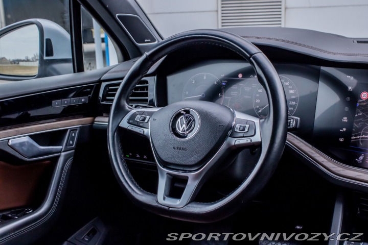 Volkswagen Ostatní modely Touareg  3.0 V6 TDI SCR 286k R-Li 2018