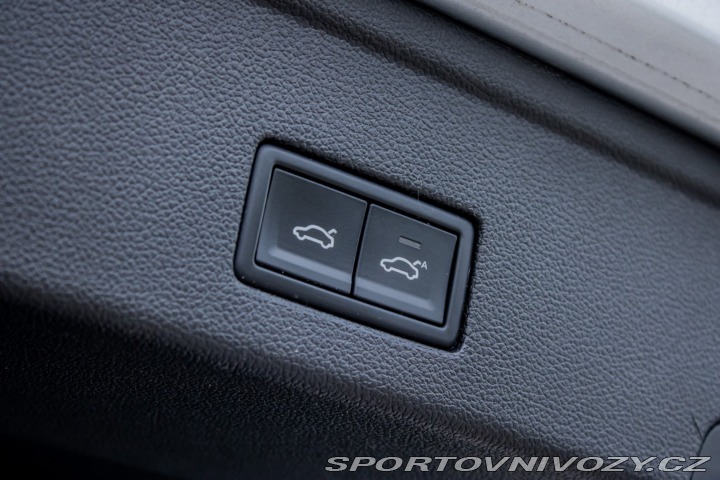 Volkswagen Ostatní modely Touareg  3.0 V6 TDI SCR 286k R-Li 2018