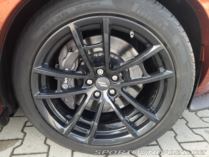 Dodge Challenger 2020