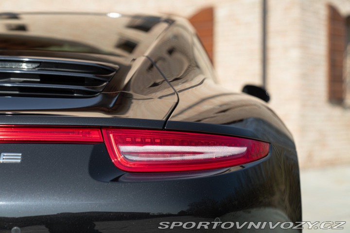Porsche 911 991 (911) CARRERA 4S 2015