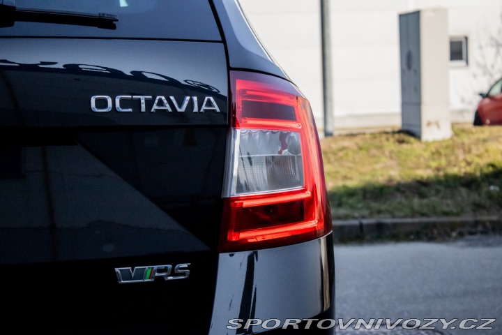 Škoda Octavia RS Combi 2.0 TDI DPF RS DSG 2014