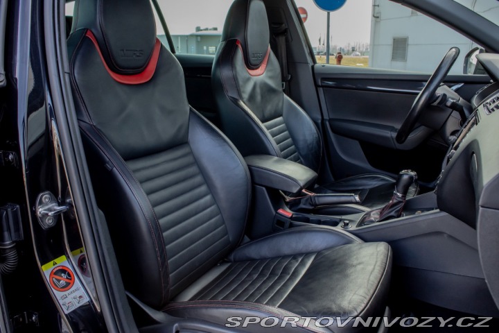 Škoda Octavia RS Combi 2.0 TDI DPF RS DSG 2014