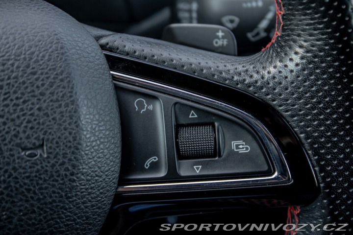 Škoda Octavia RS Combi 2.0 TDI DPF RS DSG 2014