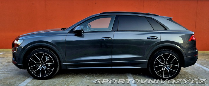Audi Ostatní modely Q8 55 TFSI 2021
