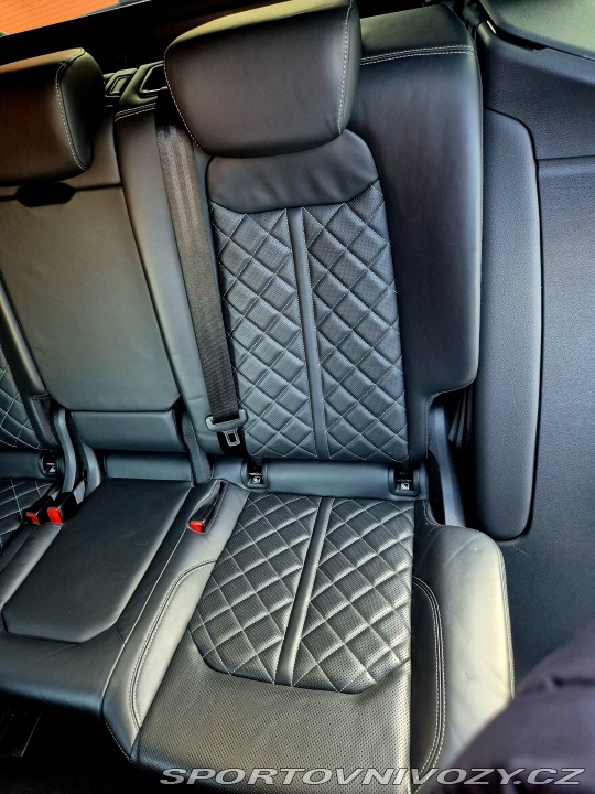 Audi Ostatní modely Q8 55 TFSI 2021