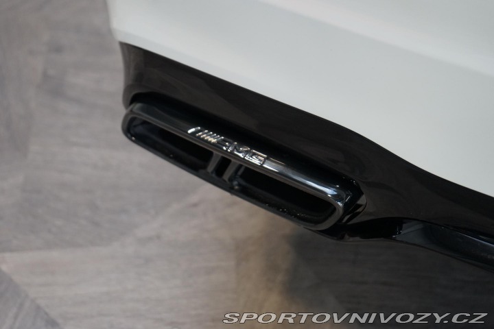 Mercedes-Benz E 63S AMG 4M+ Masáž AMG-Dri 2019