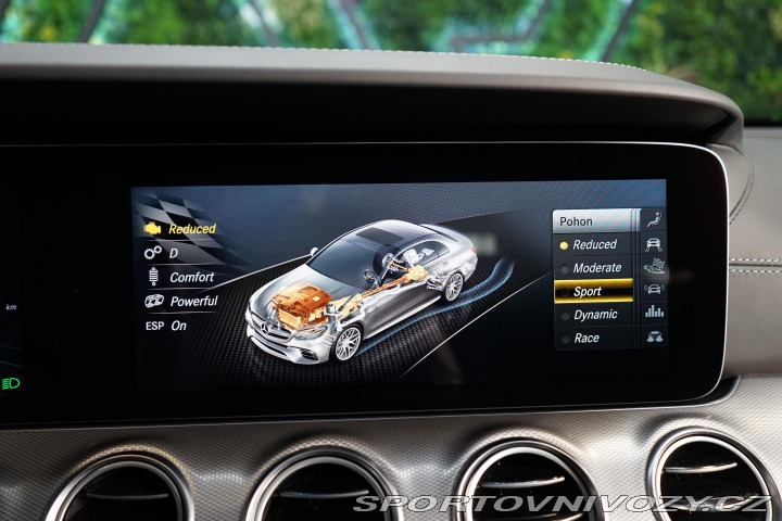 Mercedes-Benz E 63S AMG 4M+ Masáž AMG-Dri 2019