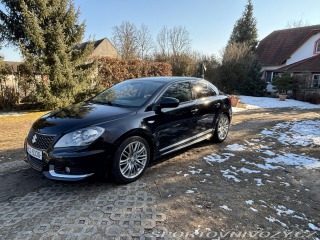 Suzuki  Kizashi