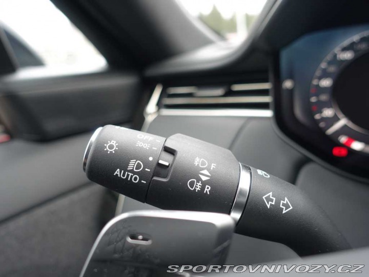 Ostatní značky Ostatní modely Land Rover Range Rover Sport Autobiography P530 2025