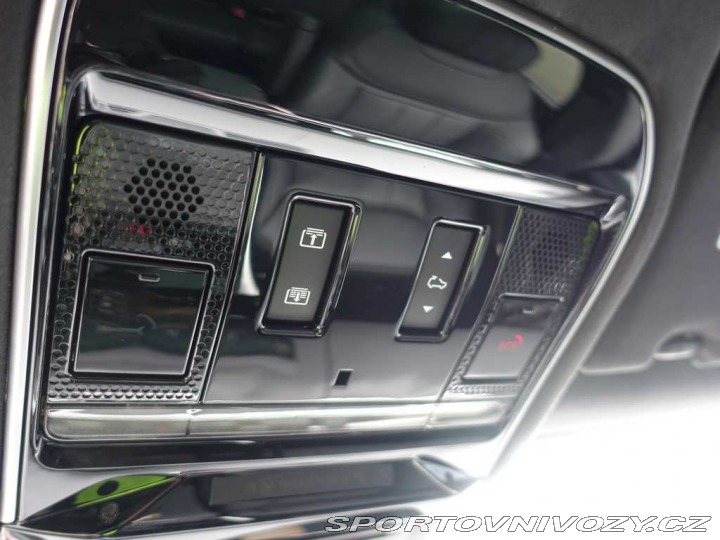 Ostatní značky Ostatní modely Land Rover Range Rover Sport Autobiography P530 2025
