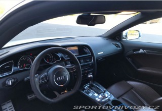 Audi RS5 2012