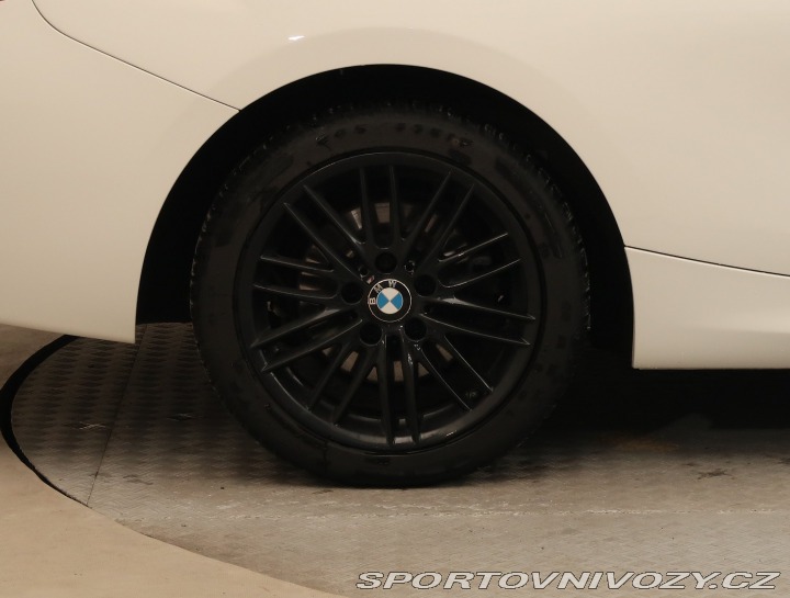 BMW 2 Sport Line 220 d xDrive 2018
