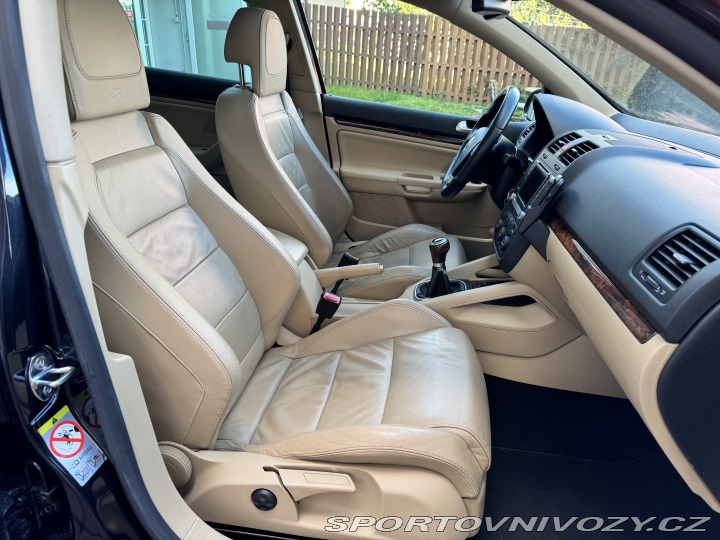 Volkswagen Golf R32 2006