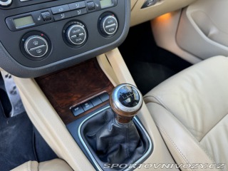Volkswagen Golf R32 2006