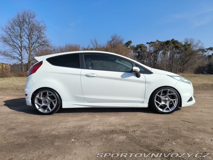 Ford Fiesta ST Fiesta ST180 2014