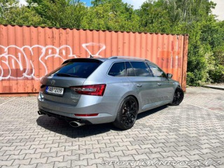 Škoda Superb  2015
